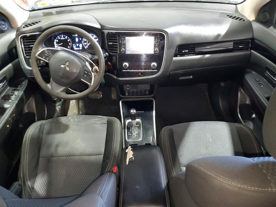 Mitsubishi OUTLANDER 2020 — Copart