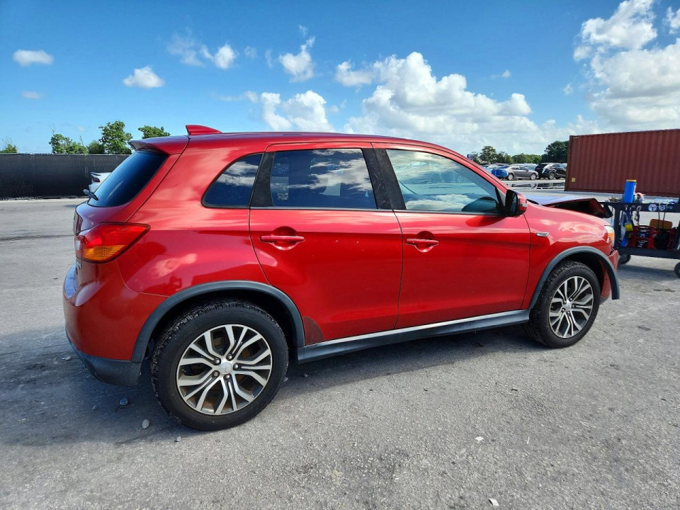 Mitsubishi OUTLANDER 2017 — Copart