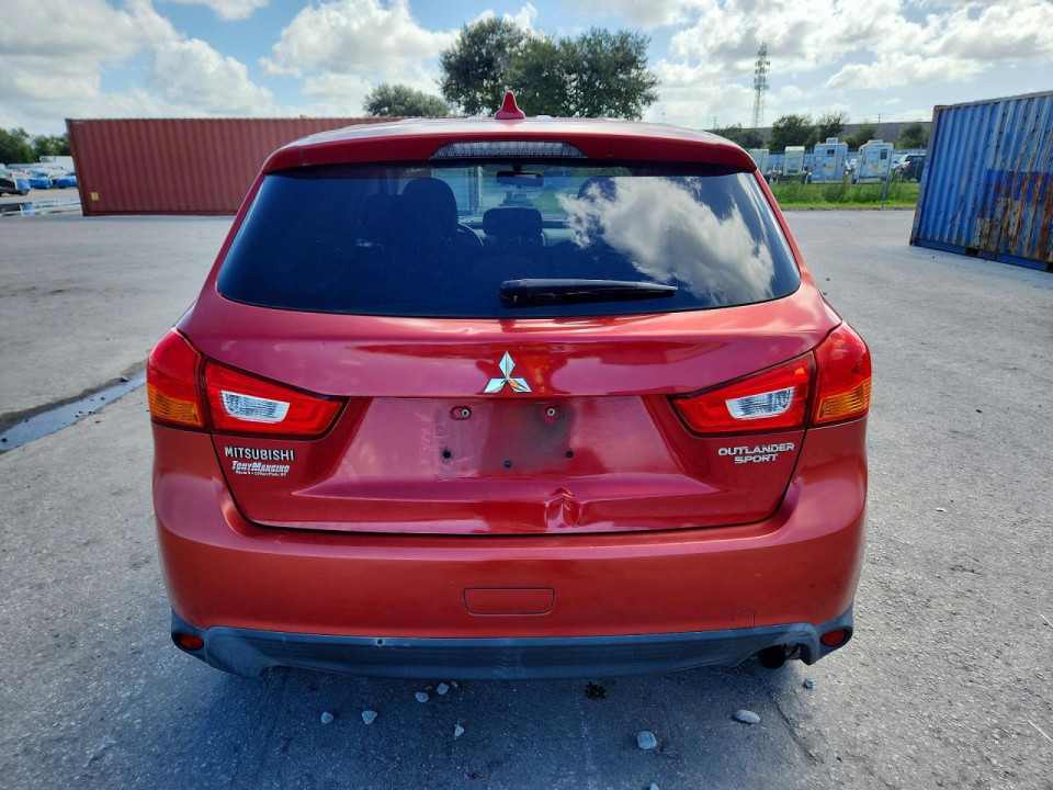 Mitsubishi OUTLANDER 2017 — Copart