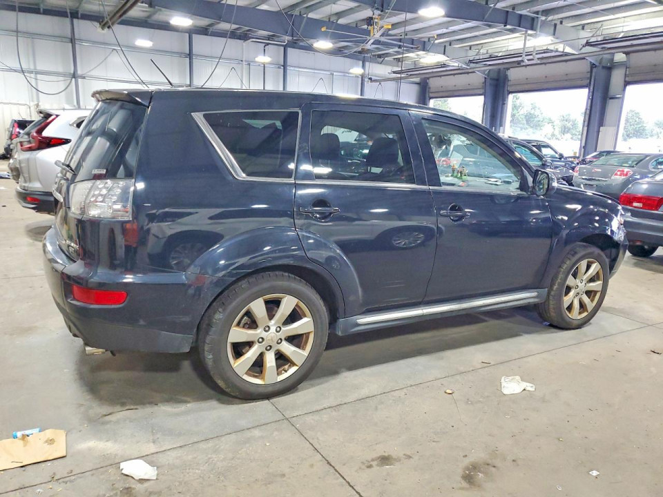 Mitsubishi OUTLANDER 2013 — Copart