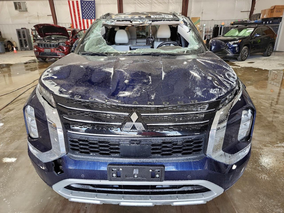 Mitsubishi OUTLANDER 2024 — Copart