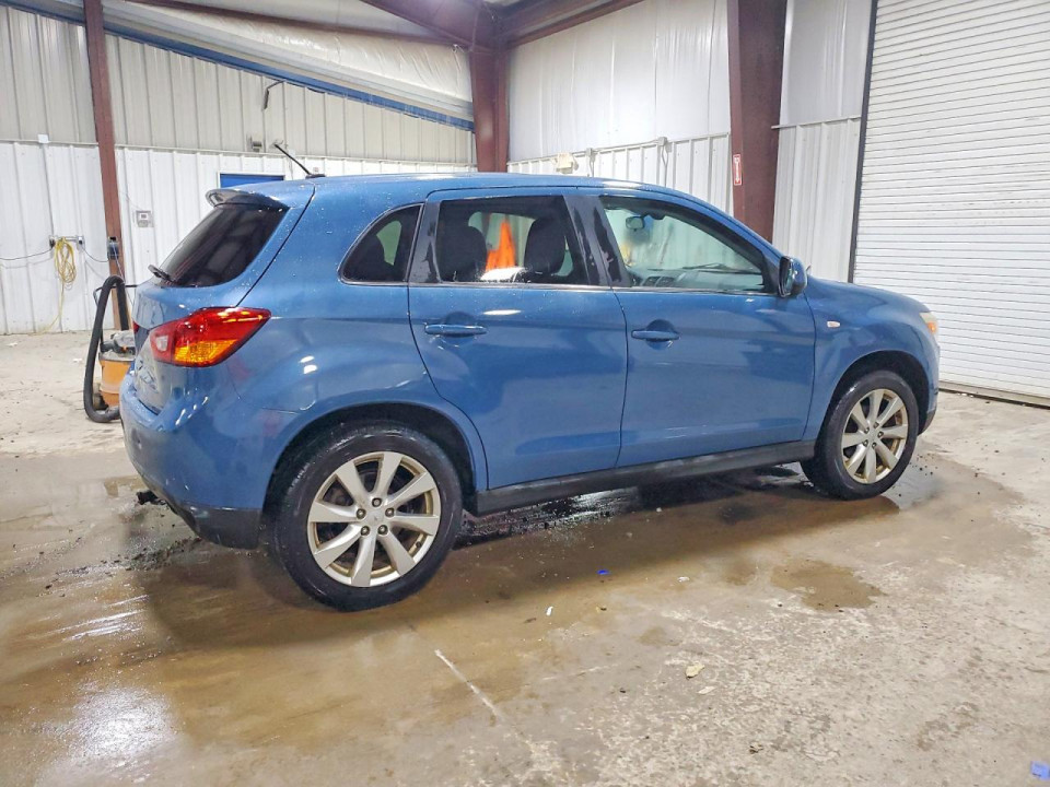 Mitsubishi OUTLANDER 2013 — Copart