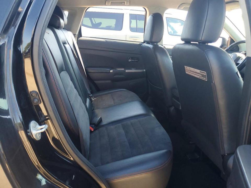 Mitsubishi OUTLANDER 2018 — Copart
