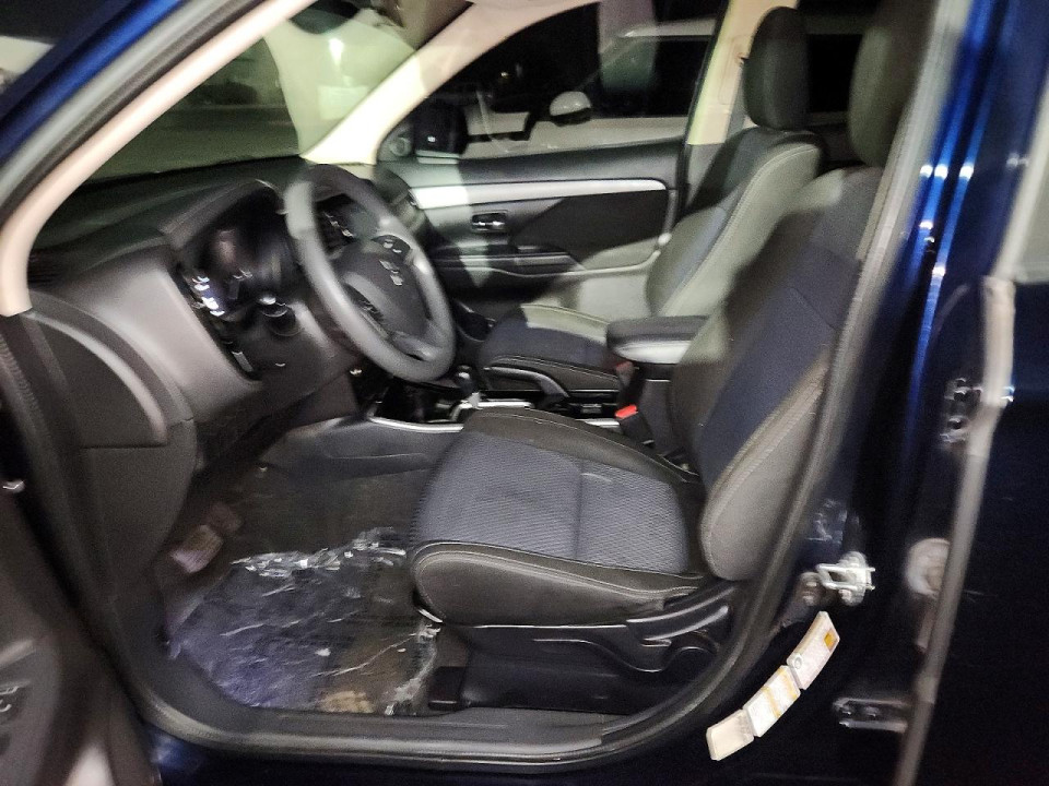 Mitsubishi OUTLANDER 2018 — Copart