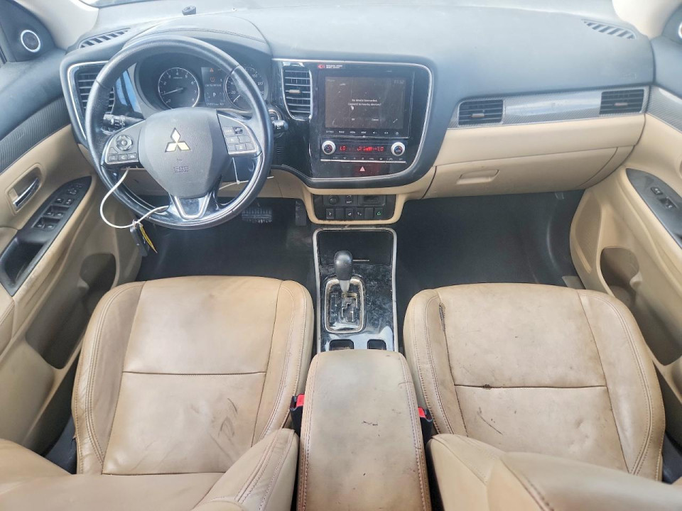 Mitsubishi OUTLANDER 2020 — Copart