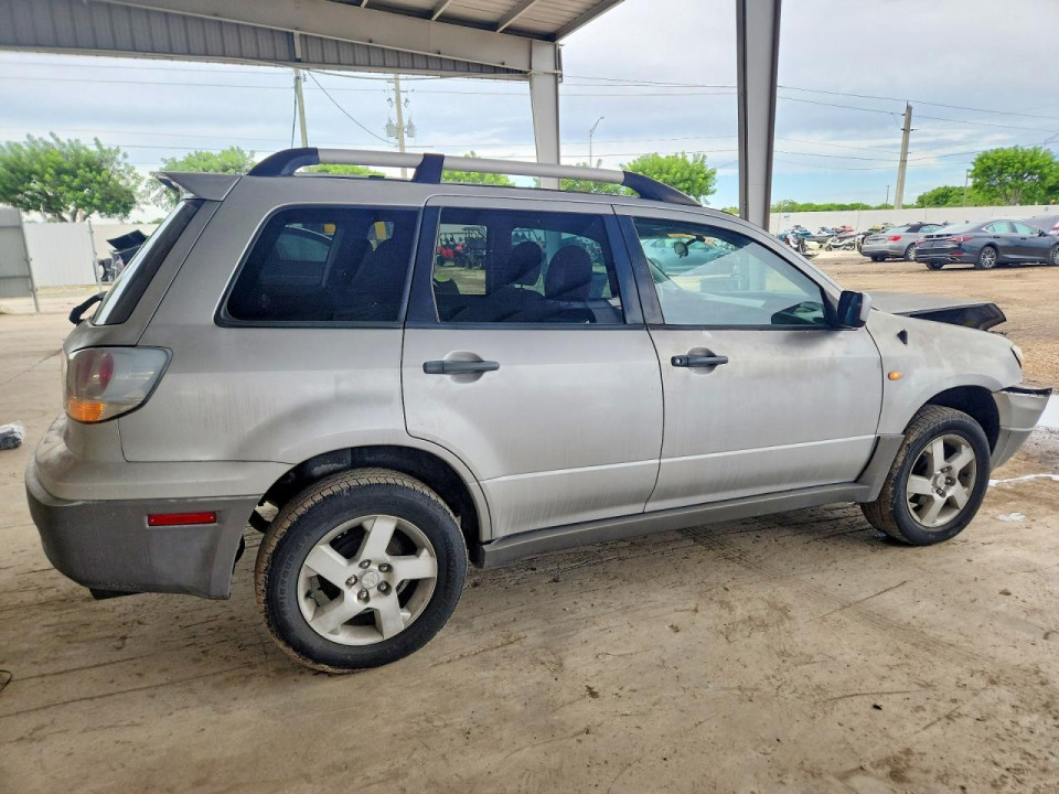 Mitsubishi OUTLANDER 2003 — Copart