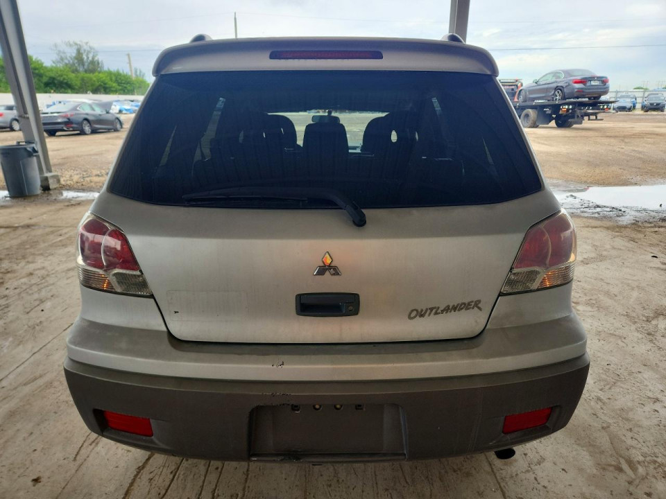 Mitsubishi OUTLANDER 2003 — Copart