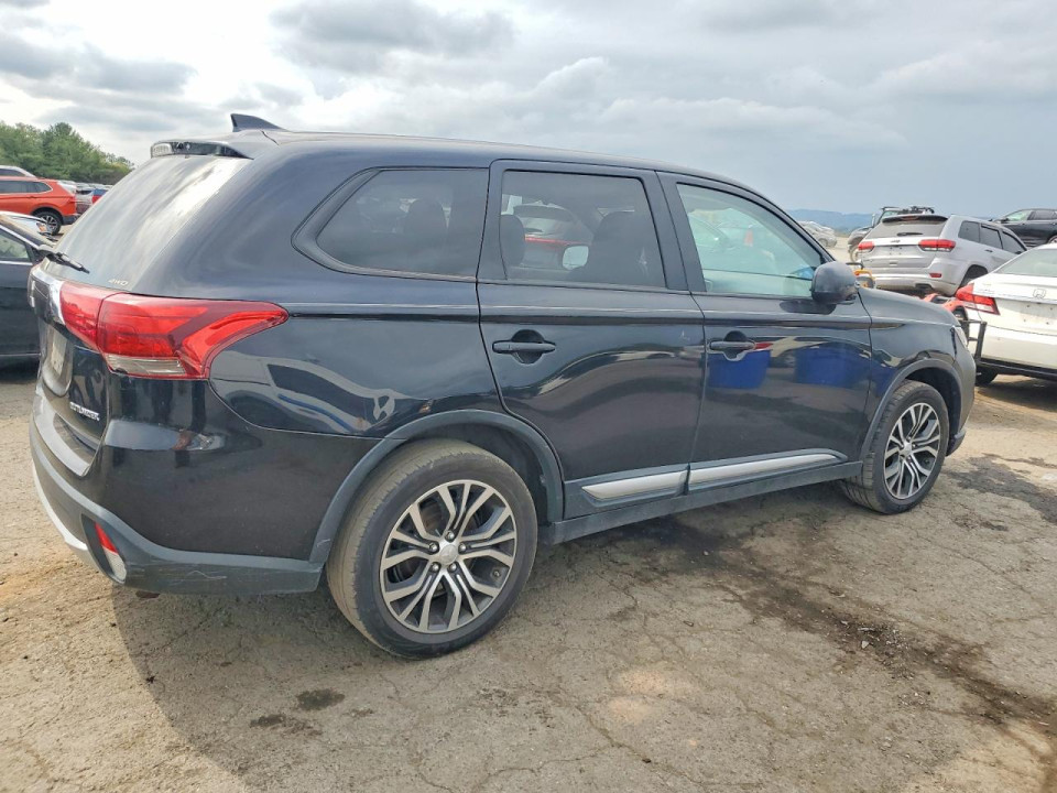 Mitsubishi OUTLANDER 2017 — Copart