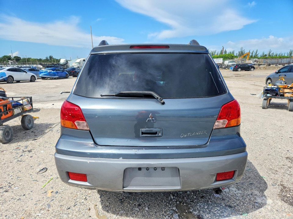 Mitsubishi OUTLANDER 2004 — Copart