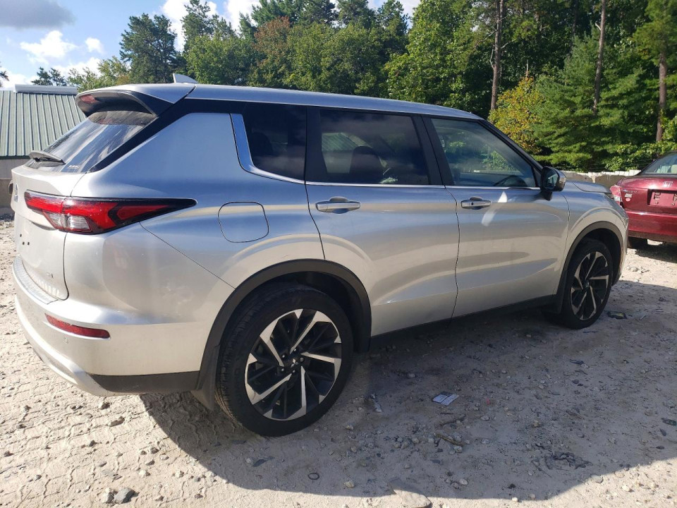 Mitsubishi OUTLANDER 2024 — Copart