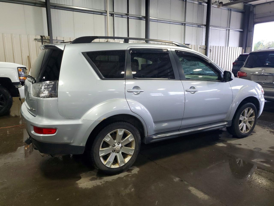 Mitsubishi OUTLANDER 2011 — Copart