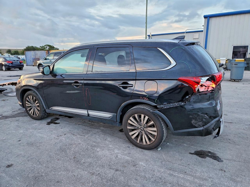Mitsubishi OUTLANDER 2019 — Copart