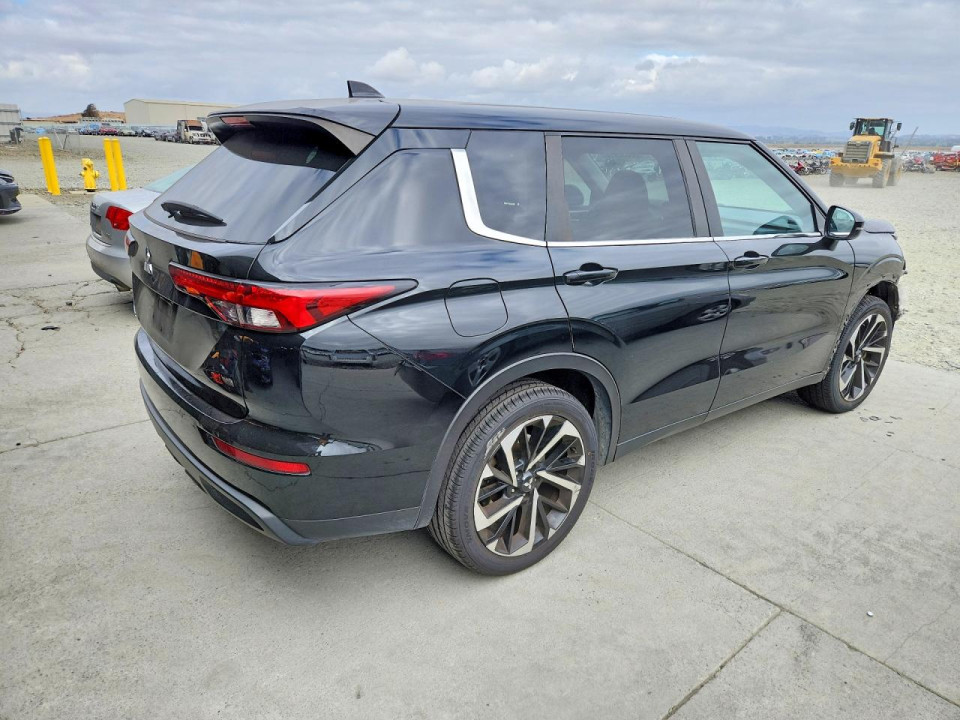 Mitsubishi OUTLANDER 2022 — Copart