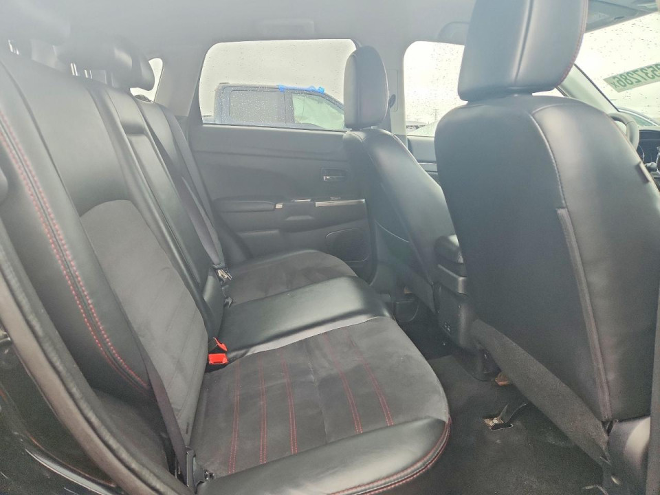 Mitsubishi OUTLANDER 2023 — Copart