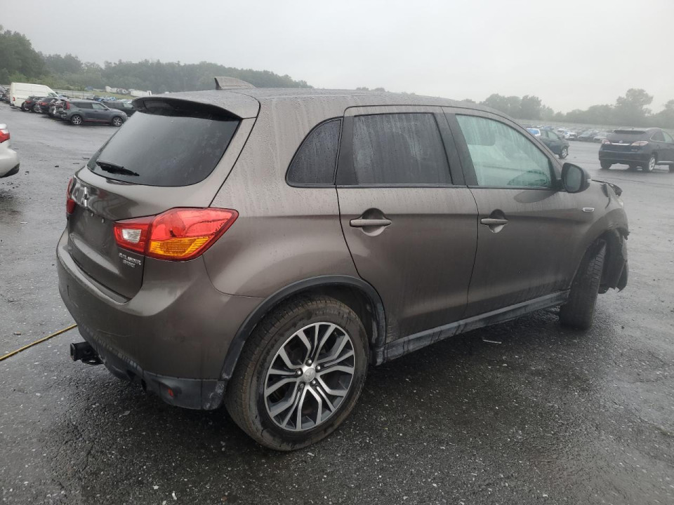 Mitsubishi OUTLANDER 2017 — Copart