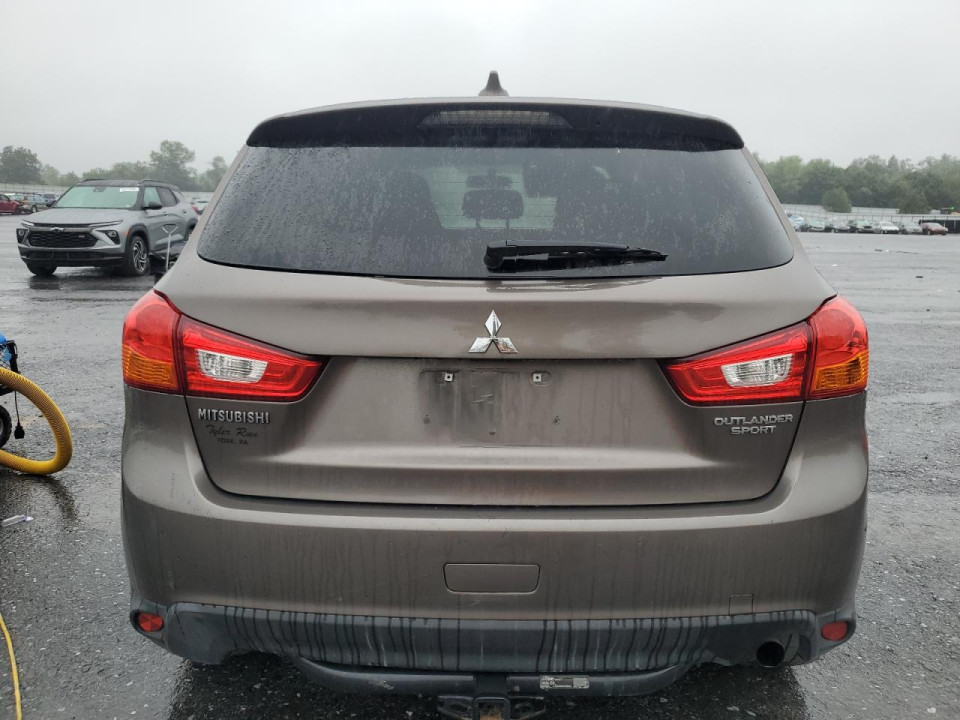 Mitsubishi OUTLANDER 2017 — Copart