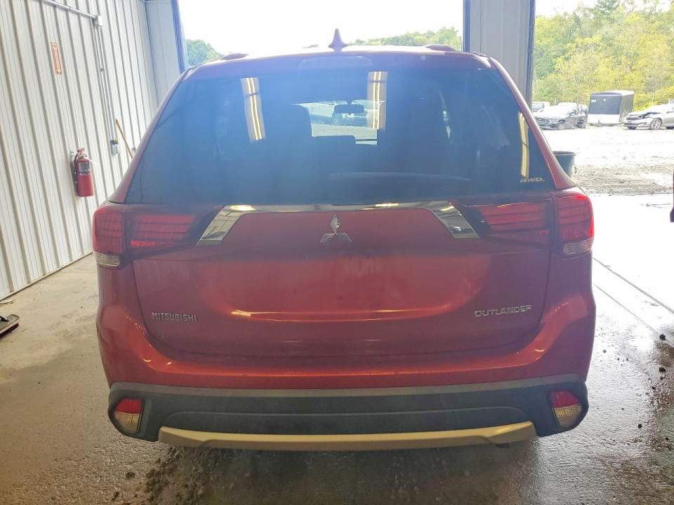 Mitsubishi OUTLANDER 2018 — Copart
