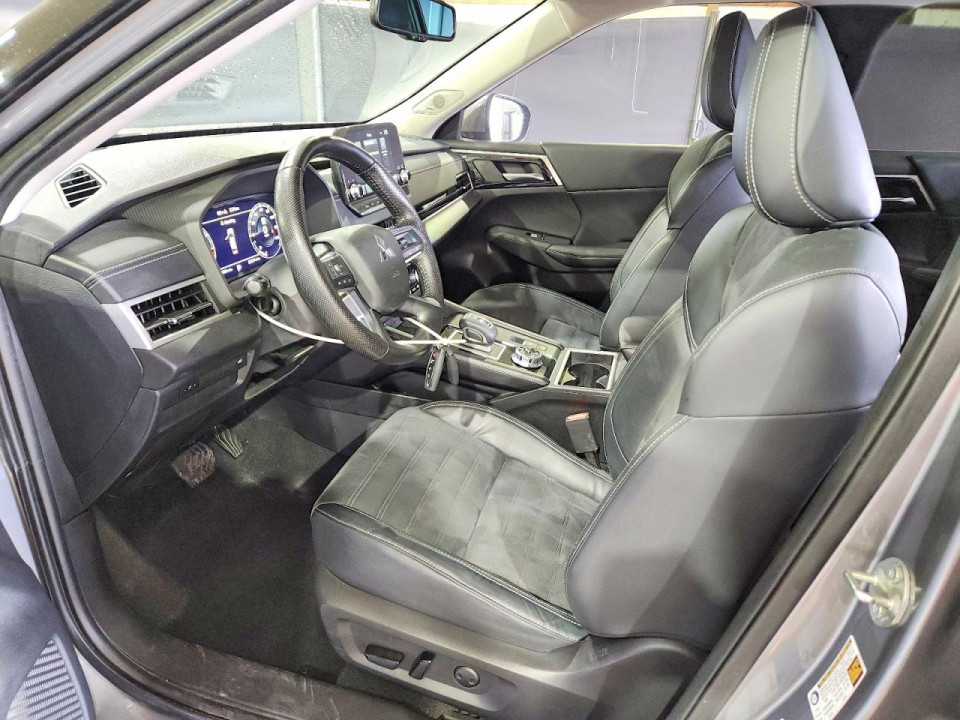 Mitsubishi OUTLANDER 2022 — Copart