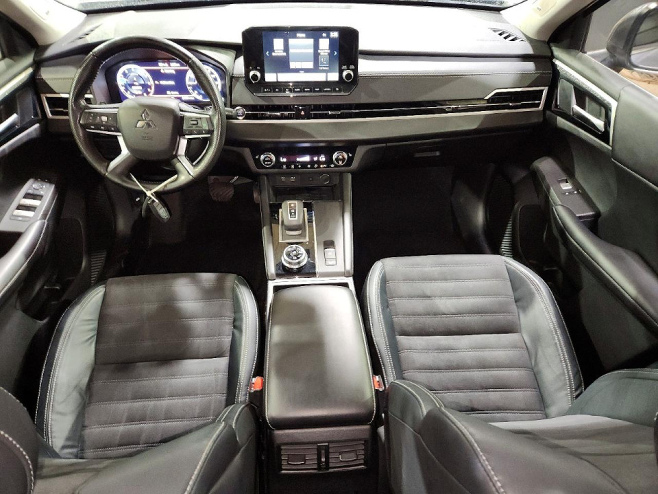 Mitsubishi OUTLANDER 2022 — Copart