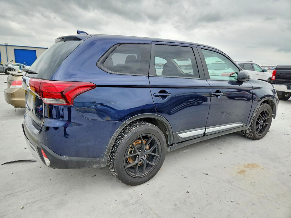 Mitsubishi OUTLANDER 2020 — Copart