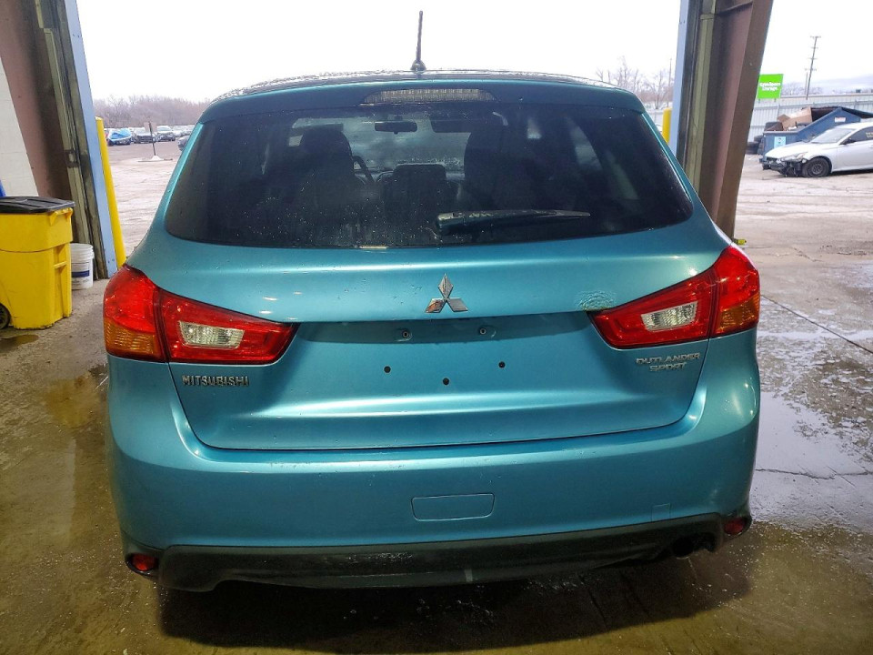 Mitsubishi OUTLANDER 2014 — Copart