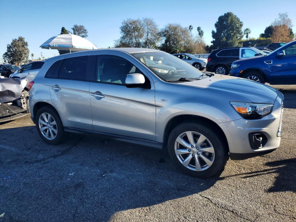 Mitsubishi OUTLANDER 2015 — Copart