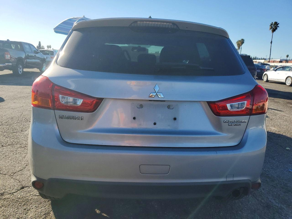 Mitsubishi OUTLANDER 2015 — Copart