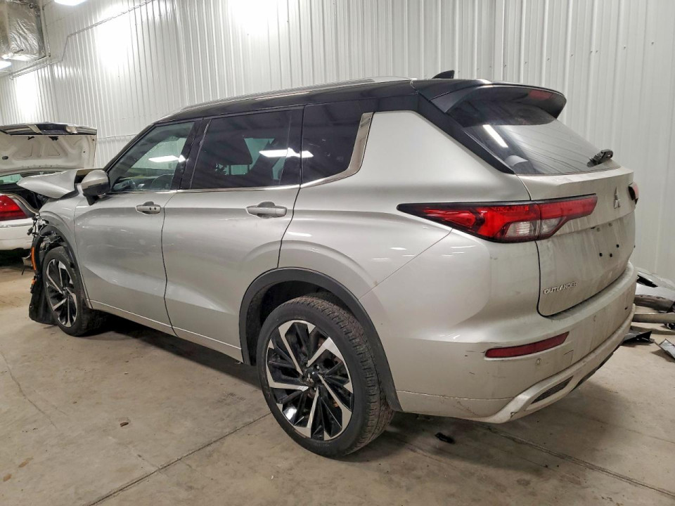 Mitsubishi OUTLANDER 2023 — Copart