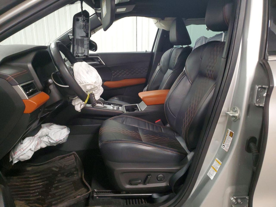 Mitsubishi OUTLANDER 2023 — Copart