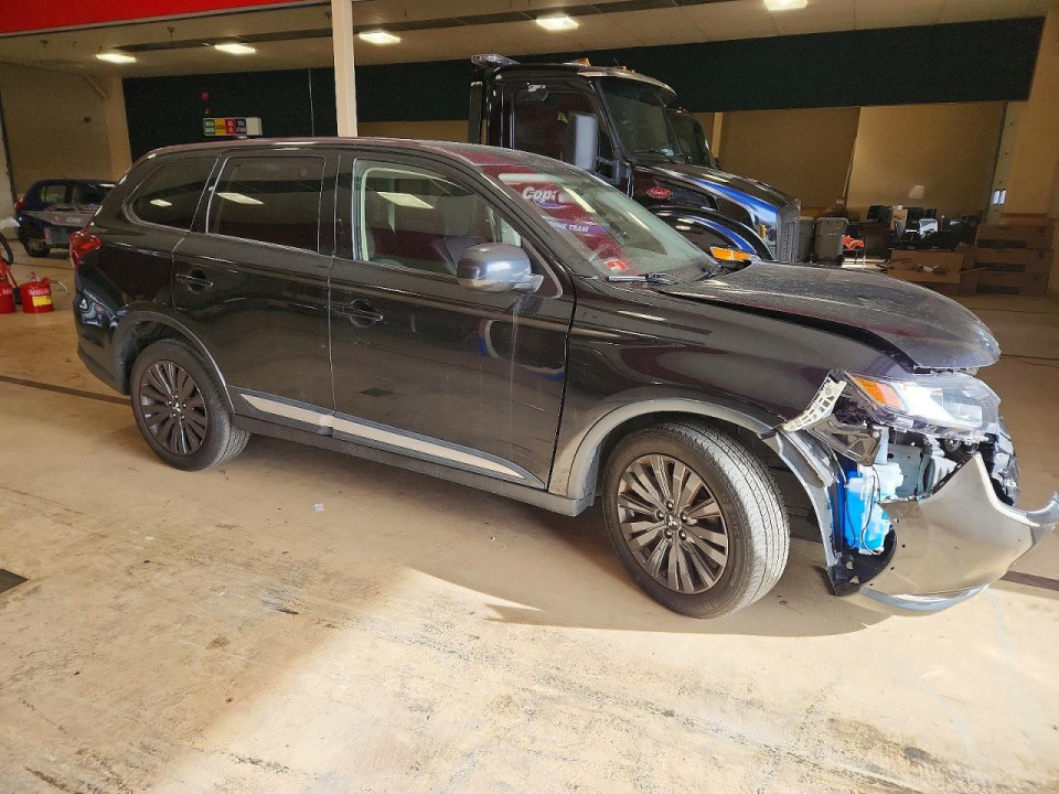 Mitsubishi OUTLANDER 2019 — Copart