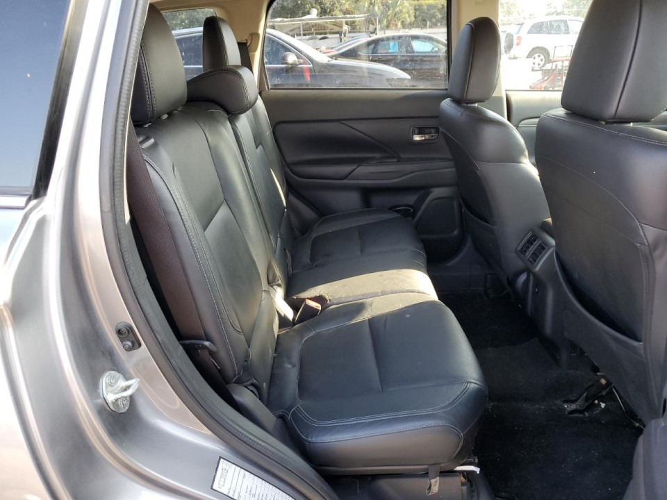 Mitsubishi OUTLANDER 2019 — Copart
