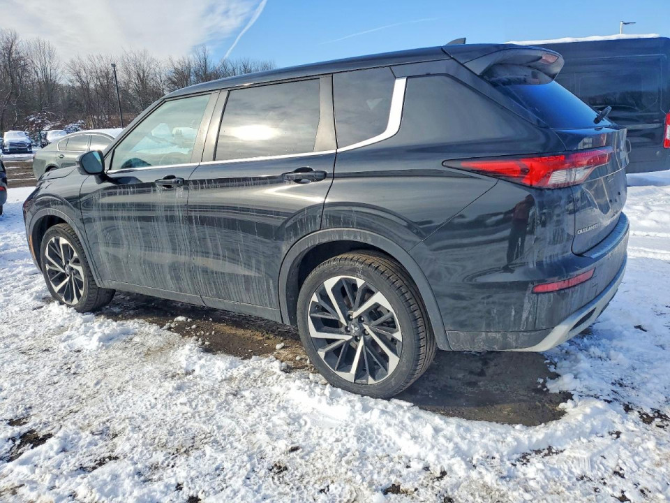 Mitsubishi OUTLANDER 2022 — Copart