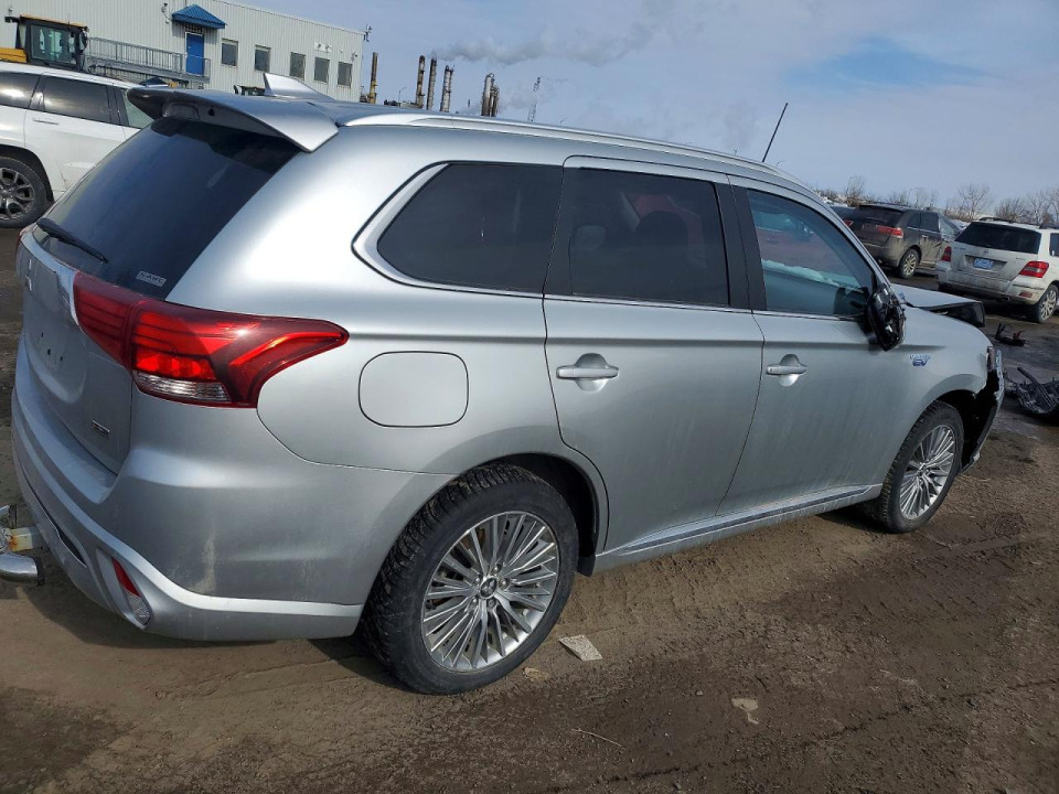 Mitsubishi OUTLANDER 2022 — Copart