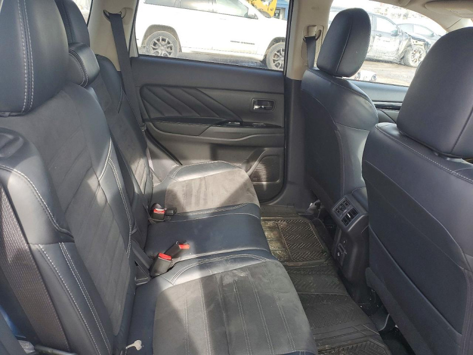Mitsubishi OUTLANDER 2022 — Copart