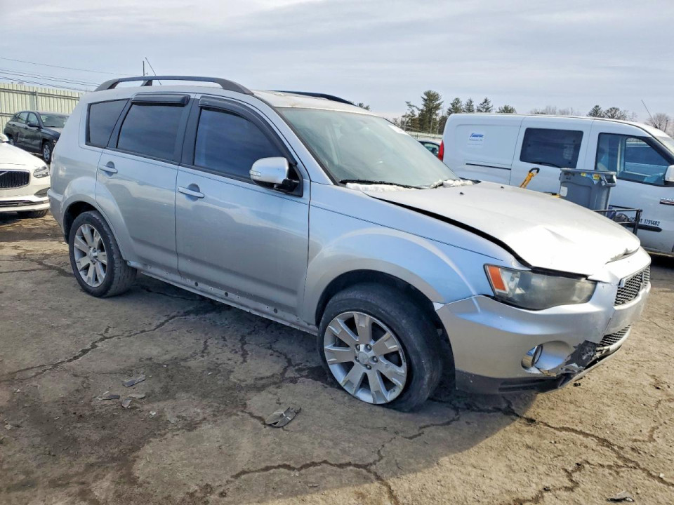 Mitsubishi OUTLANDER 2011 — Copart