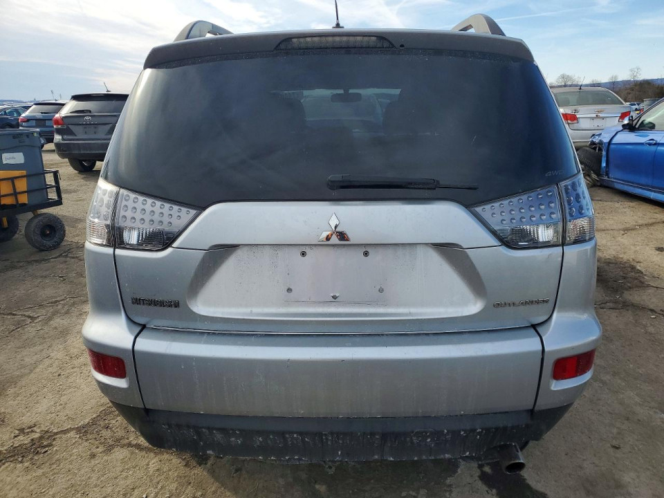 Mitsubishi OUTLANDER 2011 — Copart