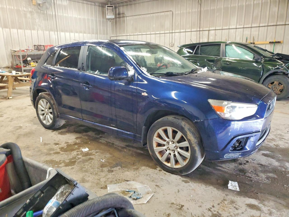 Mitsubishi OUTLANDER 2011 — Copart