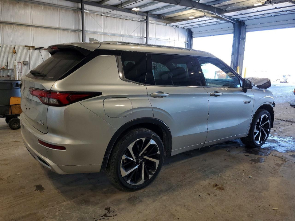 Mitsubishi OUTLANDER 2025 — Copart