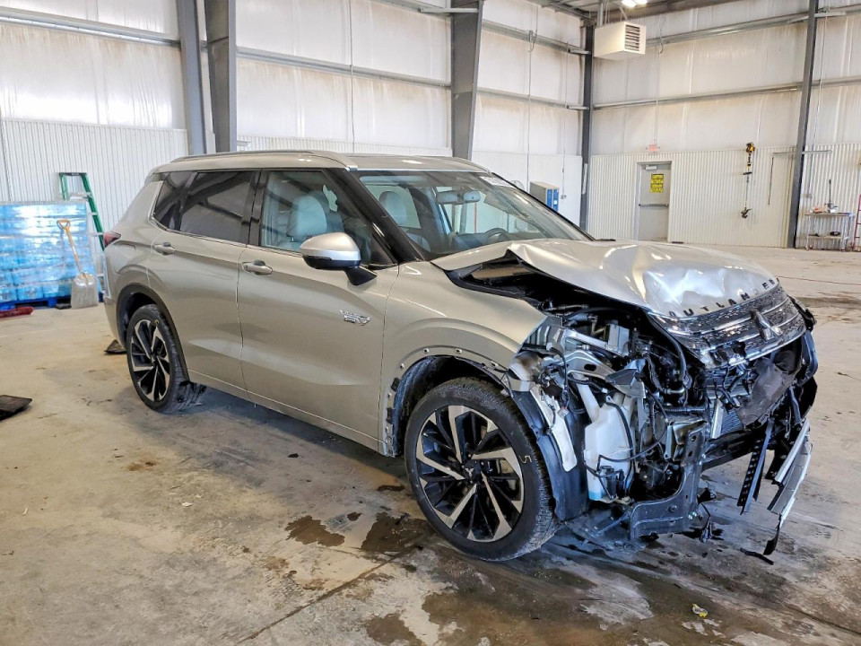 Mitsubishi OUTLANDER 2025 — Copart