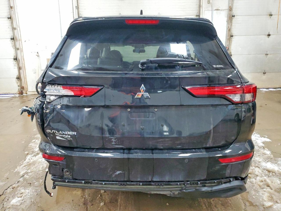 Mitsubishi OUTLANDER 2022 — Copart