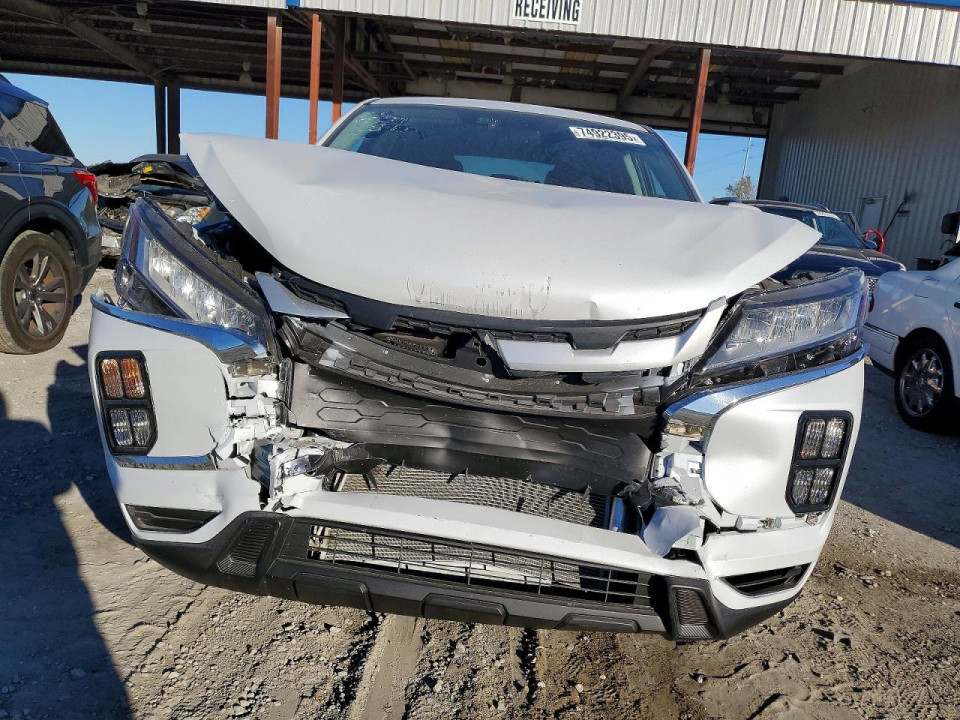 Mitsubishi OUTLANDER 2025 — Copart