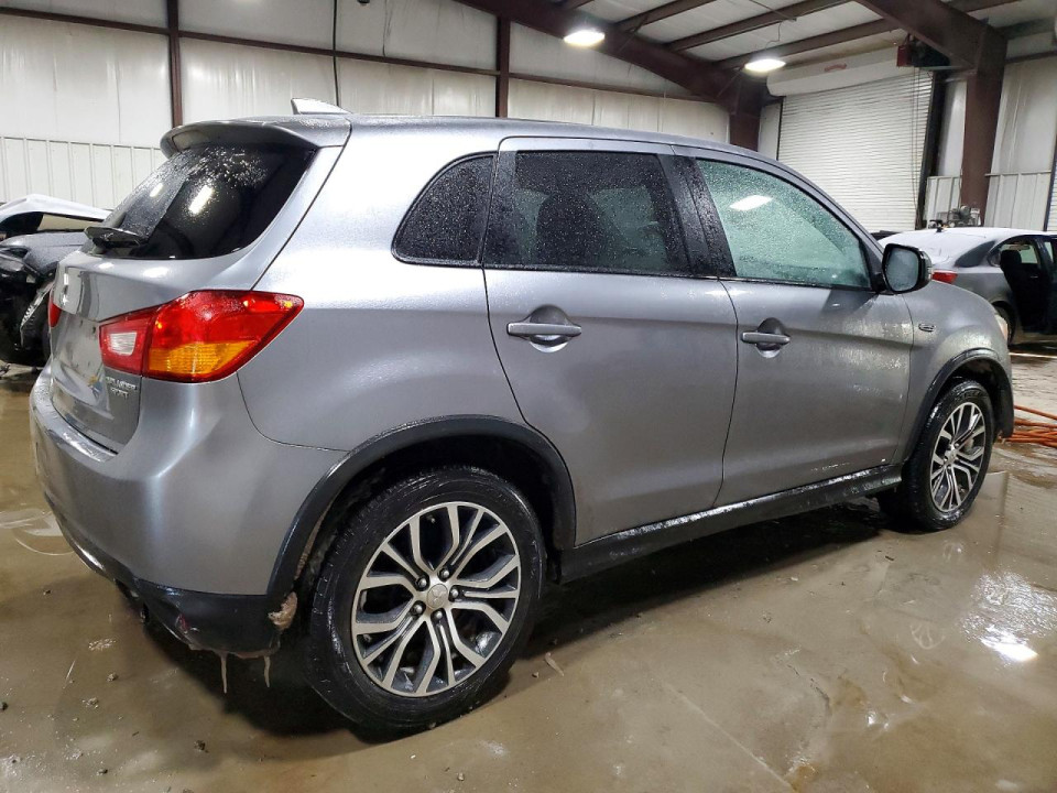 Mitsubishi OUTLANDER 2017 — Copart