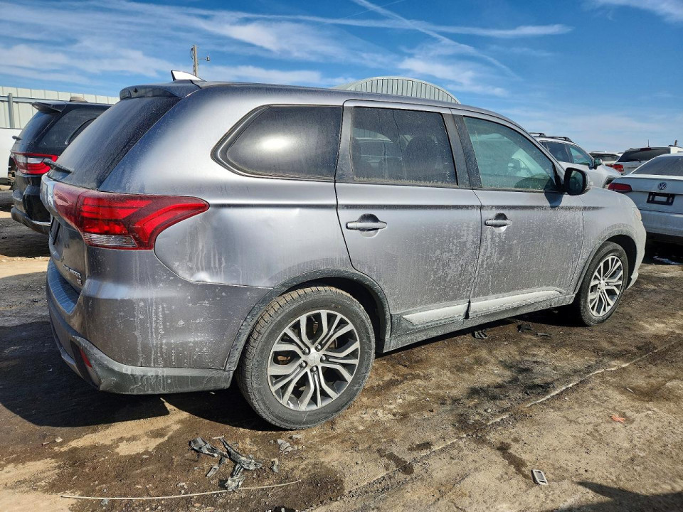 Mitsubishi OUTLANDER 2018 — Copart