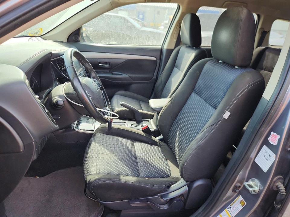 Mitsubishi OUTLANDER 2018 — Copart