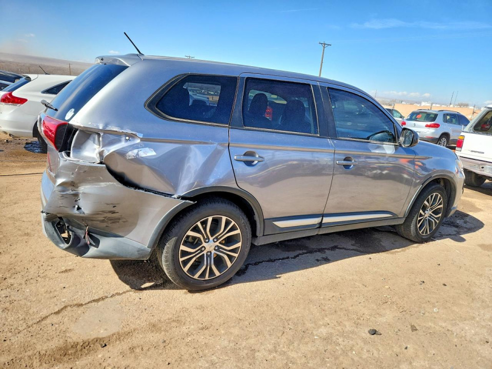 Mitsubishi OUTLANDER 2016 — Copart