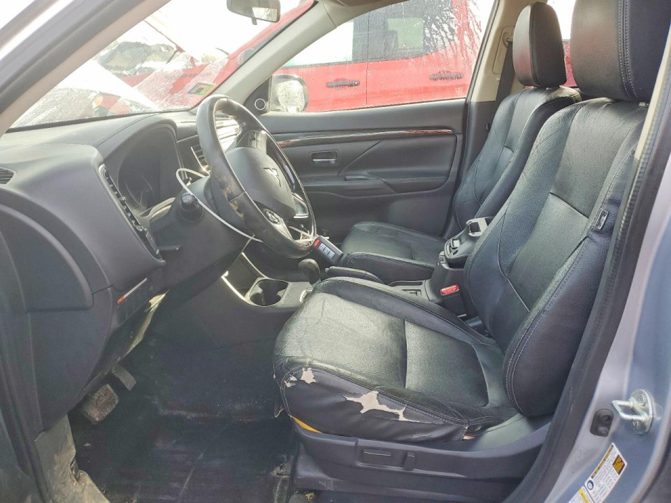 Mitsubishi OUTLANDER 2016 — Copart