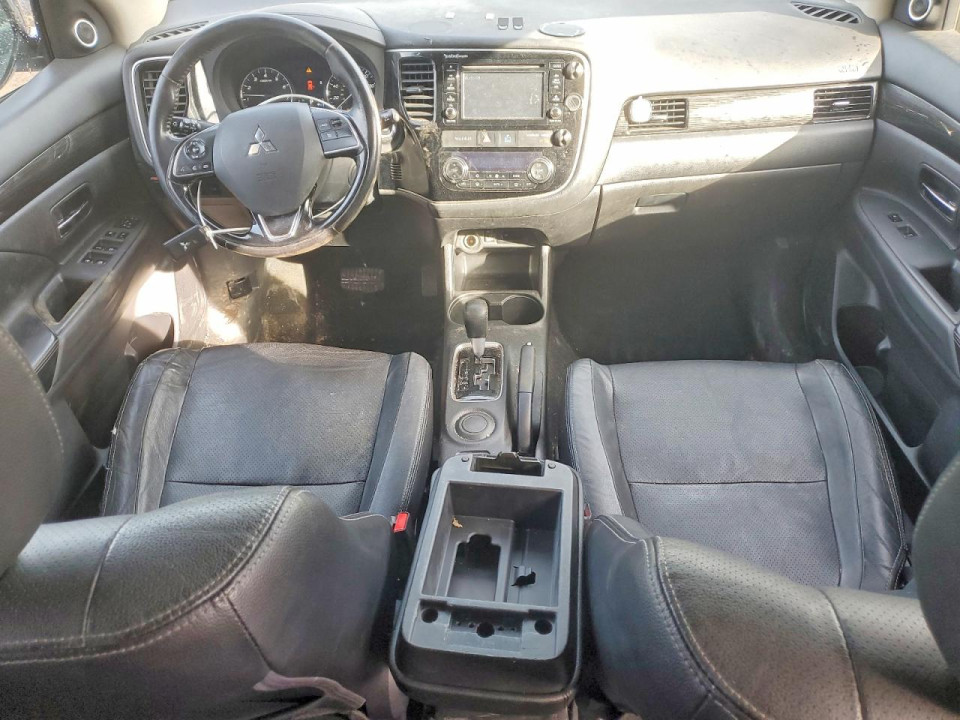 Mitsubishi OUTLANDER 2016 — Copart