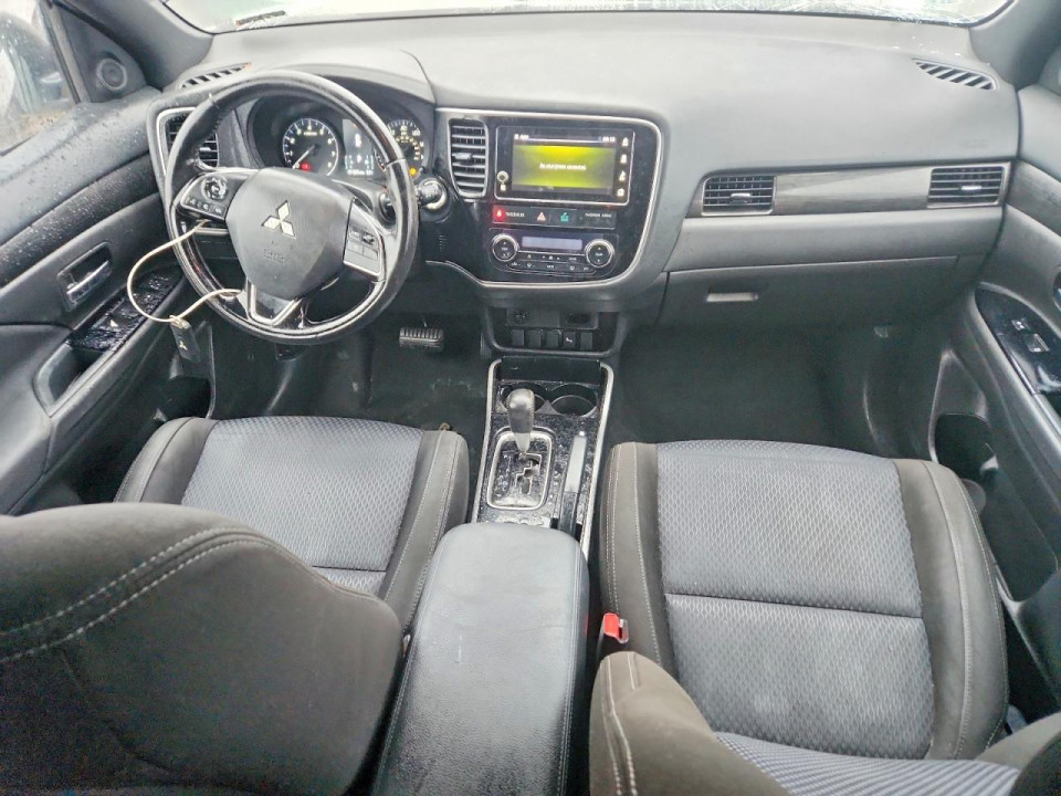 Mitsubishi OUTLANDER 2018 — Copart