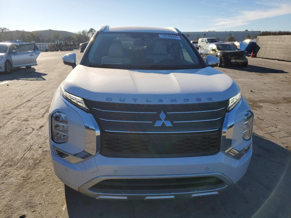 Mitsubishi OUTLANDER 2024 — Copart