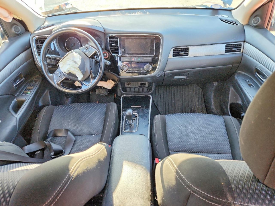 Mitsubishi OUTLANDER 2017 — Copart